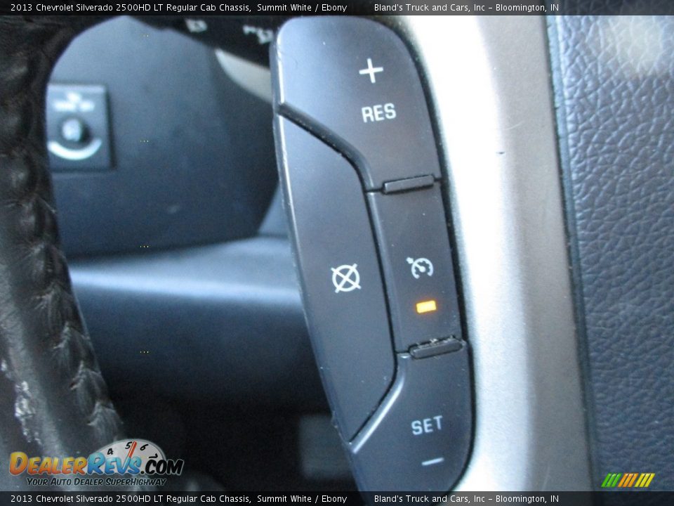 2013 Chevrolet Silverado 2500HD LT Regular Cab Chassis Steering Wheel Photo #15