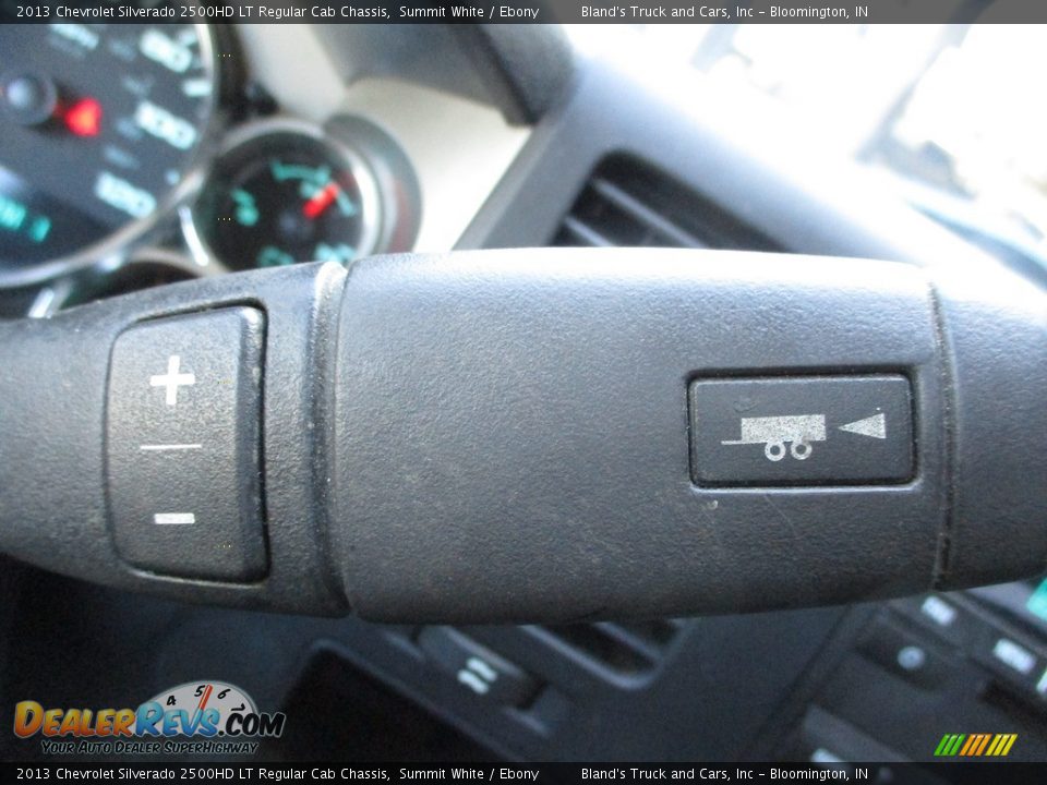 2013 Chevrolet Silverado 2500HD LT Regular Cab Chassis Summit White / Ebony Photo #16