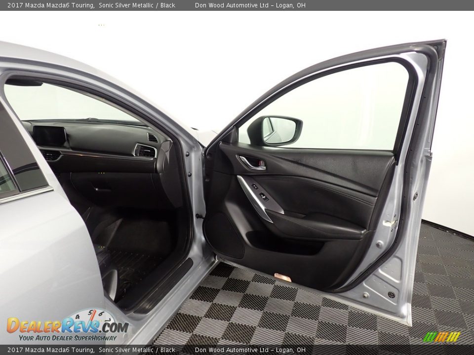 2017 Mazda Mazda6 Touring Sonic Silver Metallic / Black Photo #28