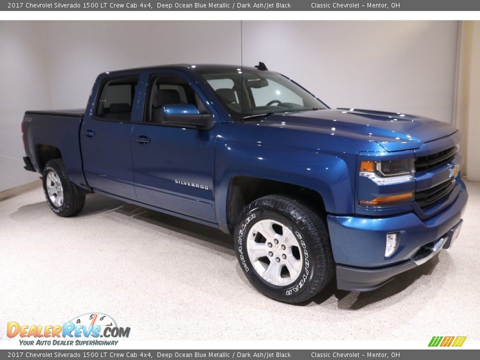 2017 Chevrolet Silverado 1500 LT Crew Cab 4x4 Deep Ocean Blue Metallic / Dark Ash/Jet Black Photo #1