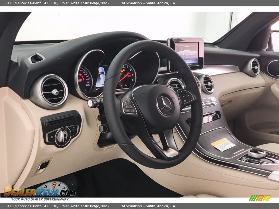 2018 Mercedes-Benz GLC 300 Polar White / Silk Beige/Black Photo #5