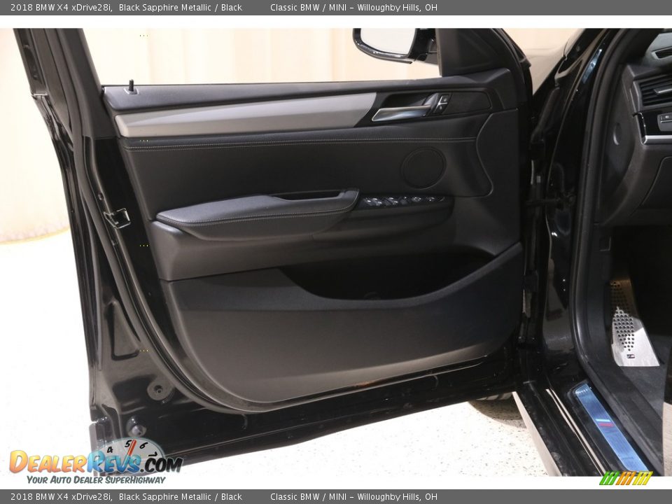 2018 BMW X4 xDrive28i Black Sapphire Metallic / Black Photo #4