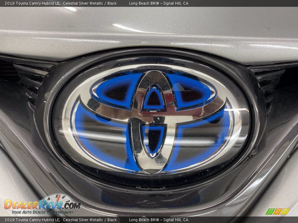 2019 Toyota Camry Hybrid LE Celestial Silver Metallic / Black Photo #8
