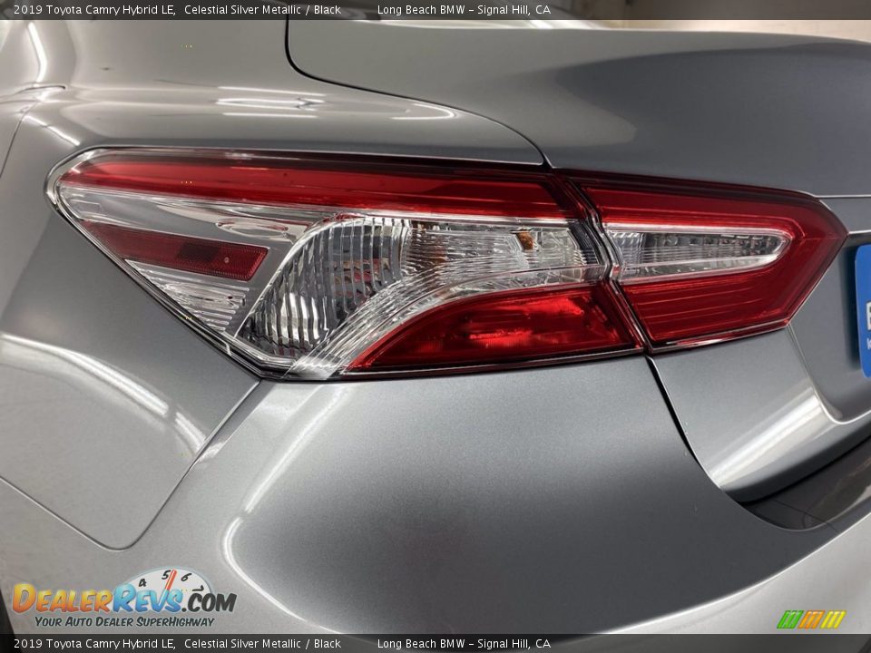 2019 Toyota Camry Hybrid LE Celestial Silver Metallic / Black Photo #9