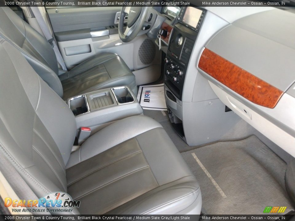 2008 Chrysler Town & Country Touring Brilliant Black Crystal Pearlcoat / Medium Slate Gray/Light Shale Photo #18