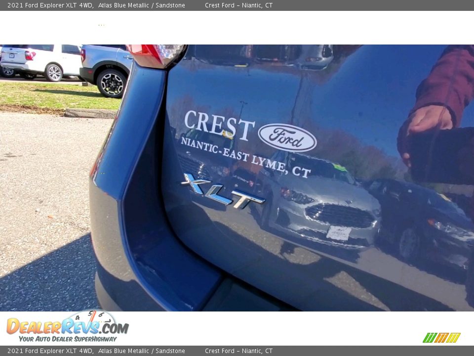 2021 Ford Explorer XLT 4WD Atlas Blue Metallic / Sandstone Photo #10