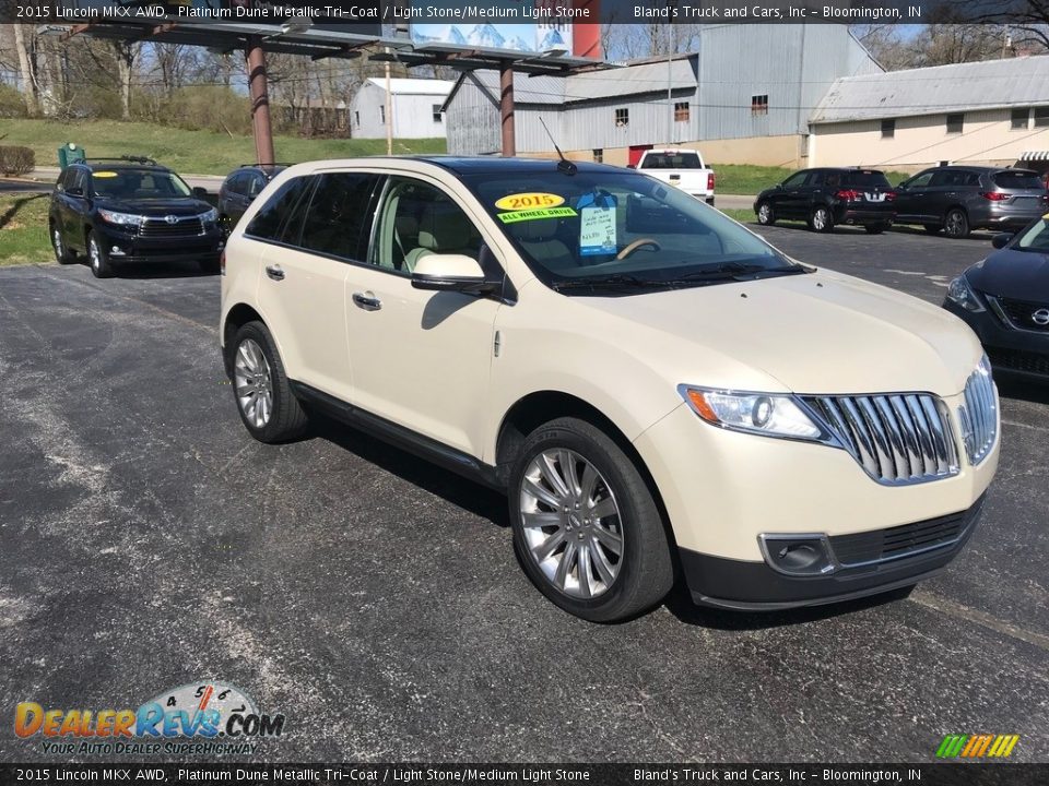 Front 3/4 View of 2015 Lincoln MKX AWD Photo #5