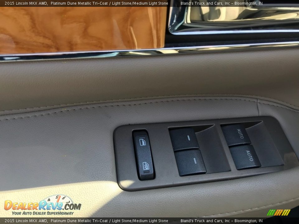 2015 Lincoln MKX AWD Platinum Dune Metallic Tri-Coat / Light Stone/Medium Light Stone Photo #14