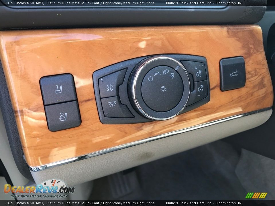Controls of 2015 Lincoln MKX AWD Photo #17