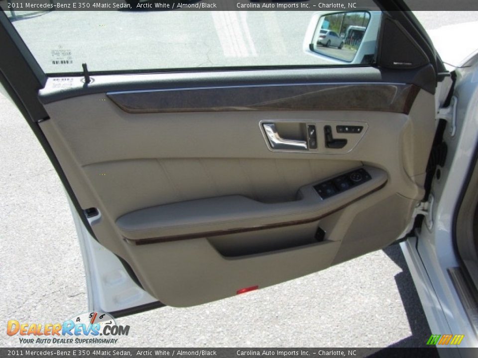 2011 Mercedes-Benz E 350 4Matic Sedan Arctic White / Almond/Black Photo #18