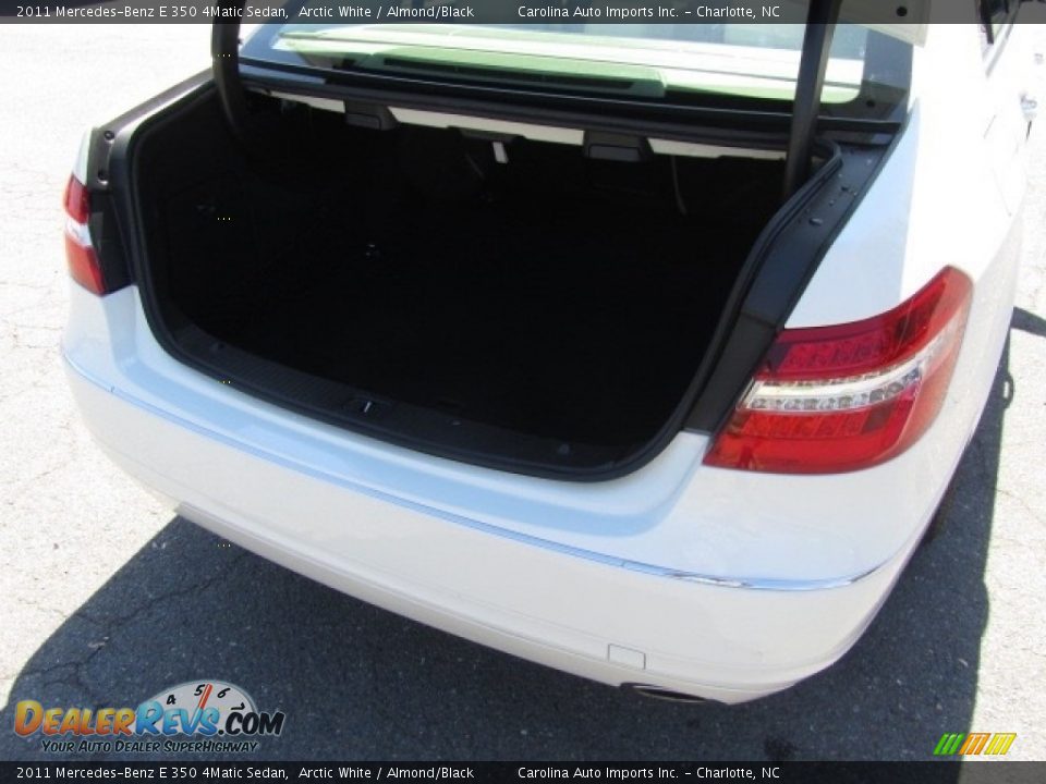 2011 Mercedes-Benz E 350 4Matic Sedan Arctic White / Almond/Black Photo #21