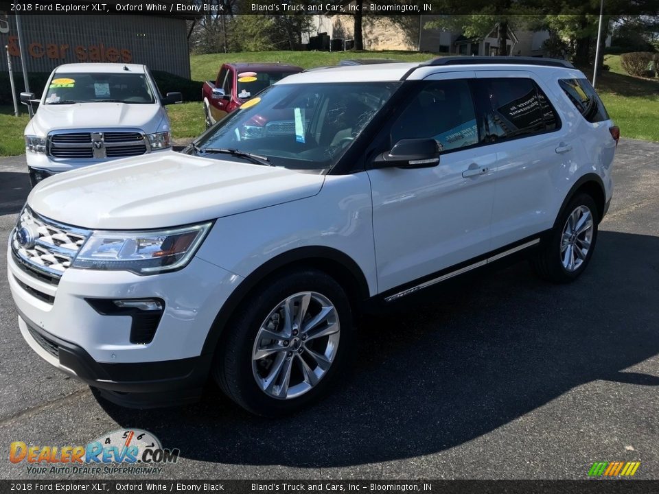 2018 Ford Explorer XLT Oxford White / Ebony Black Photo #2