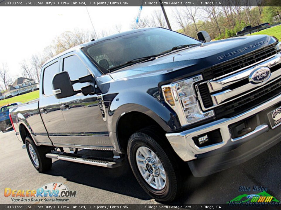 2018 Ford F250 Super Duty XLT Crew Cab 4x4 Blue Jeans / Earth Gray Photo #26