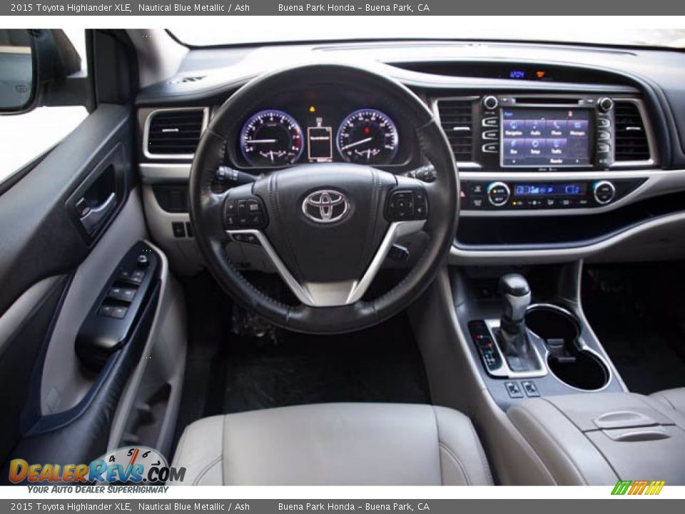 2015 Toyota Highlander XLE Nautical Blue Metallic / Ash Photo #5