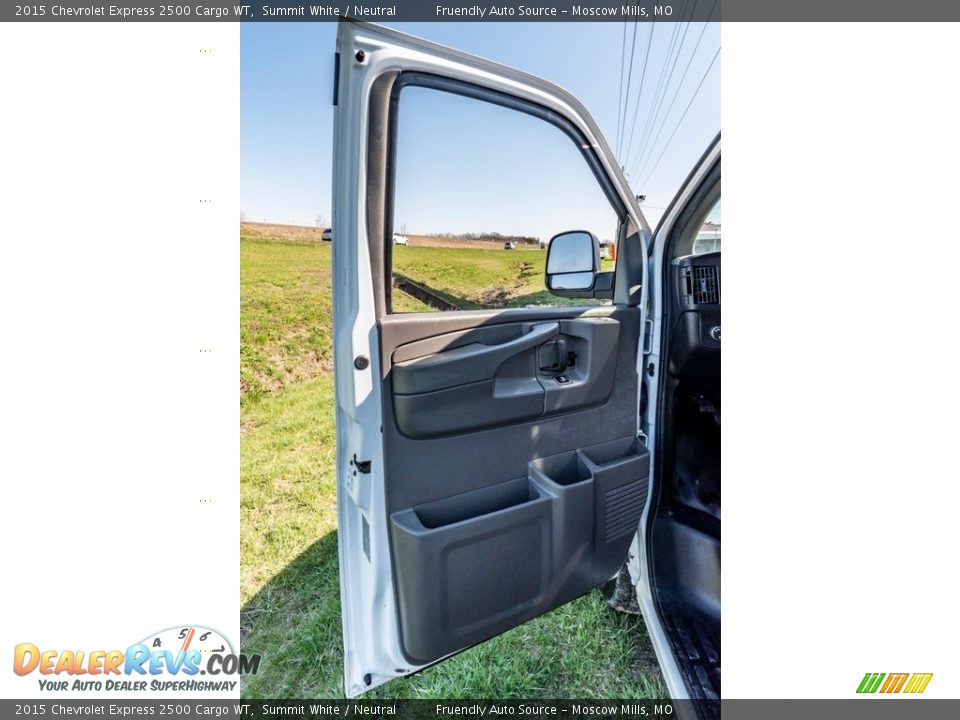 2015 Chevrolet Express 2500 Cargo WT Summit White / Neutral Photo #21