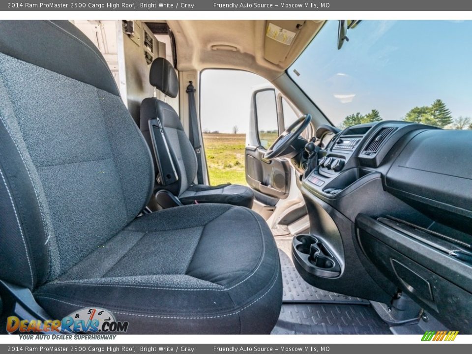 2014 Ram ProMaster 2500 Cargo High Roof Bright White / Gray Photo #29