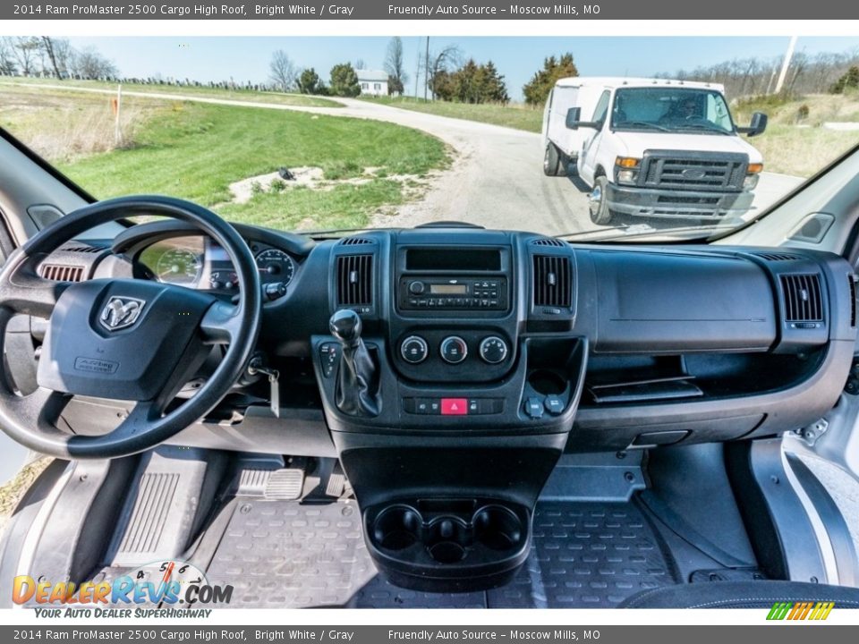 2014 Ram ProMaster 2500 Cargo High Roof Bright White / Gray Photo #31