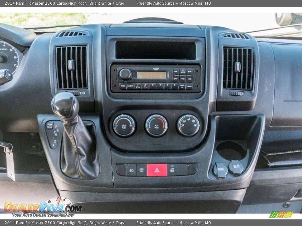 2014 Ram ProMaster 2500 Cargo High Roof Bright White / Gray Photo #32