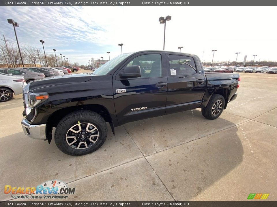 2021 Toyota Tundra SR5 CrewMax 4x4 Midnight Black Metallic / Graphite Photo #1