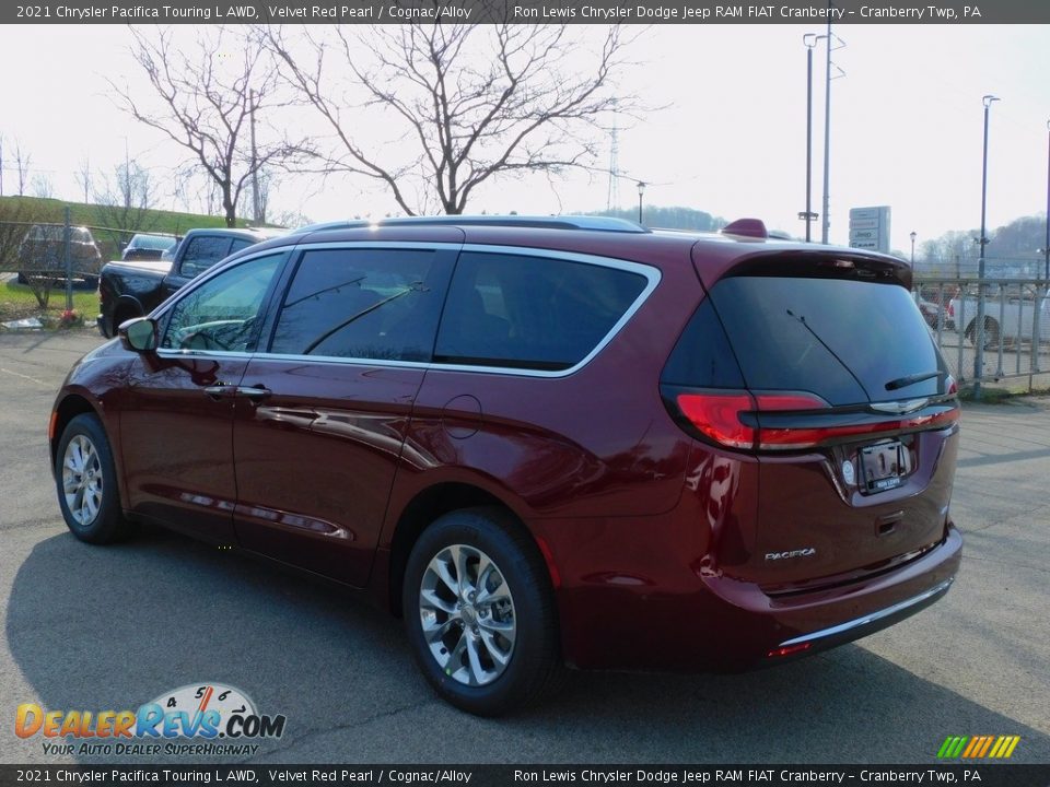 2021 Chrysler Pacifica Touring L AWD Velvet Red Pearl / Cognac/Alloy Photo #8