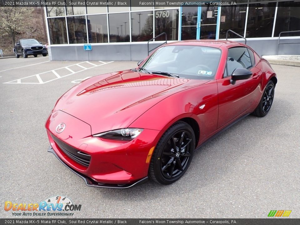 Front 3/4 View of 2021 Mazda MX-5 Miata RF Club Photo #5