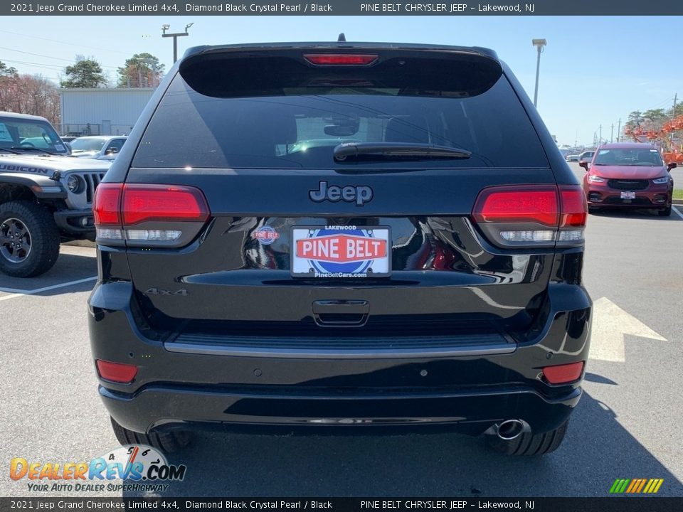 2021 Jeep Grand Cherokee Limited 4x4 Diamond Black Crystal Pearl / Black Photo #7