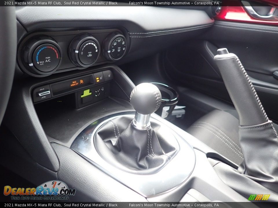 2021 Mazda MX-5 Miata RF Club Shifter Photo #13