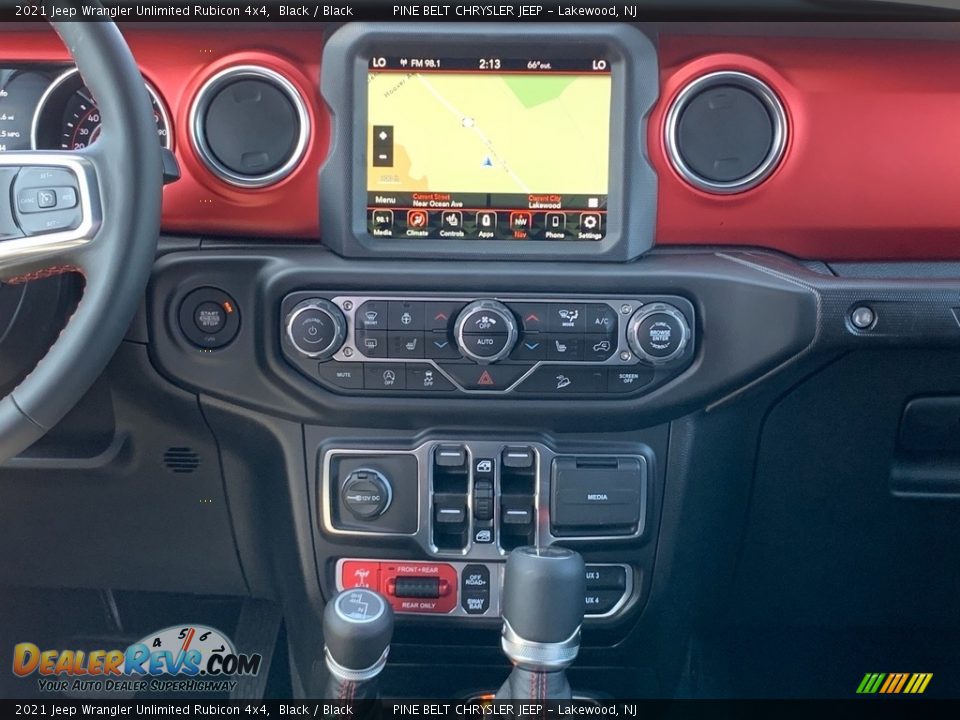 Controls of 2021 Jeep Wrangler Unlimited Rubicon 4x4 Photo #10