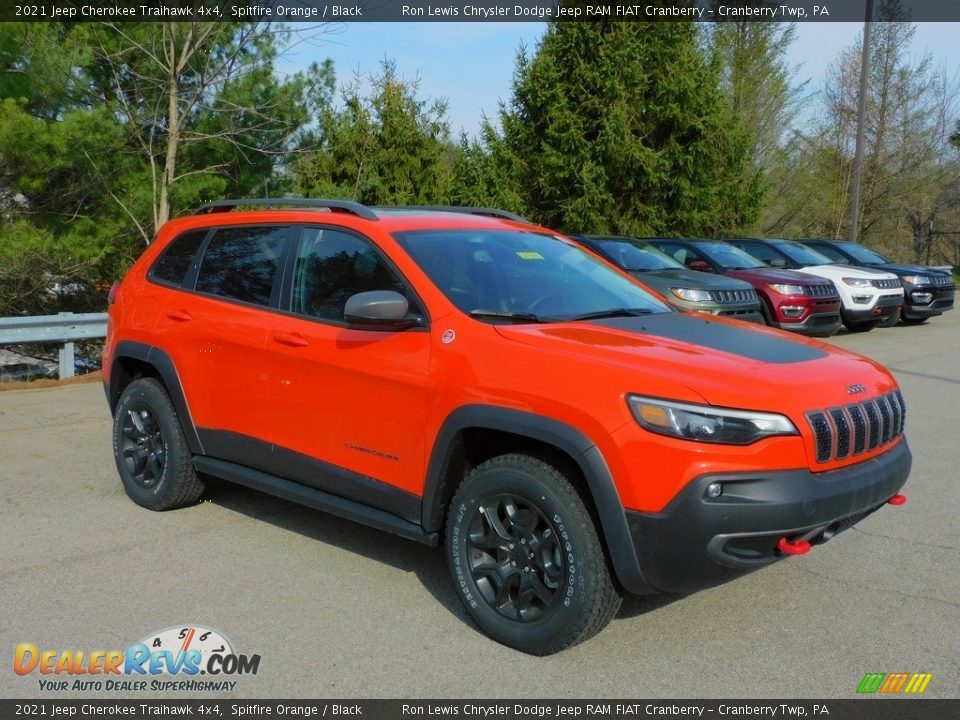 2021 Jeep Cherokee Traihawk 4x4 Spitfire Orange / Black Photo #3