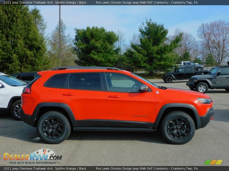 2021 Jeep Cherokee Traihawk 4x4 Spitfire Orange / Black Photo #4