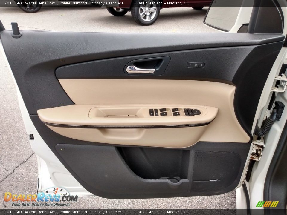 2011 GMC Acadia Denali AWD White Diamond Tintcoat / Cashmere Photo #9