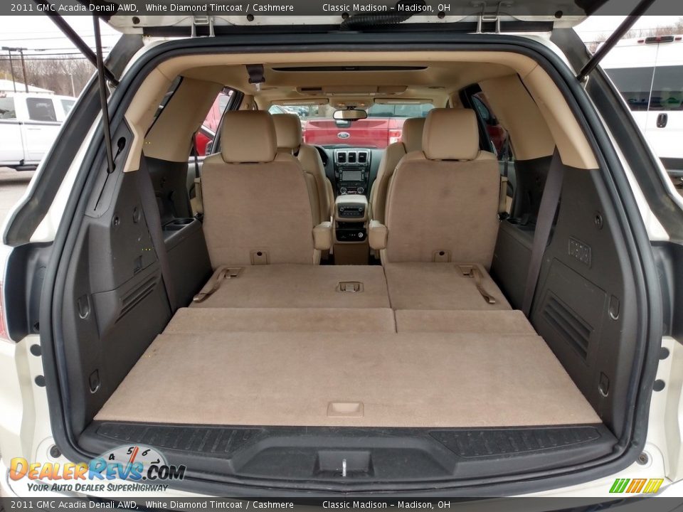 2011 GMC Acadia Denali AWD White Diamond Tintcoat / Cashmere Photo #18