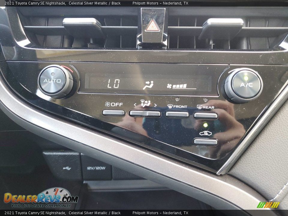 2021 Toyota Camry SE Nightshade Celestial Silver Metallic / Black Photo #23