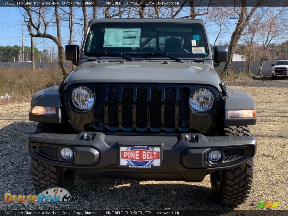 2021 Jeep Gladiator Willys 4x4 Sting-Gray / Black Photo #3