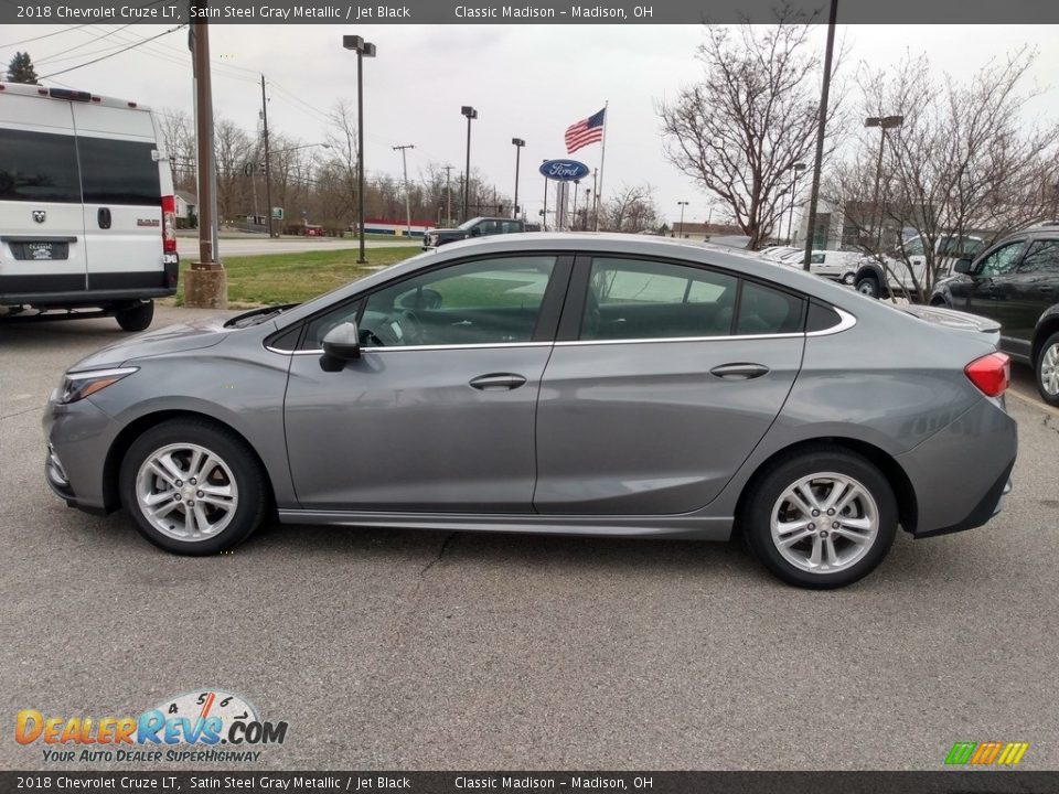 2018 Chevrolet Cruze LT Satin Steel Gray Metallic / Jet Black Photo #5