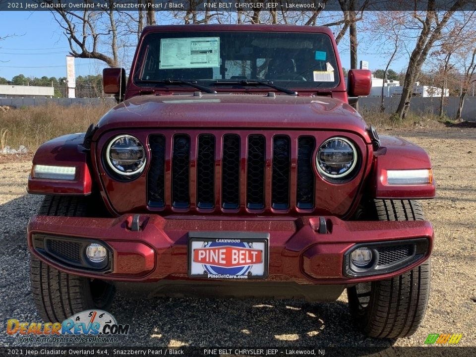 2021 Jeep Gladiator Overland 4x4 Snazzberry Pearl / Black Photo #3