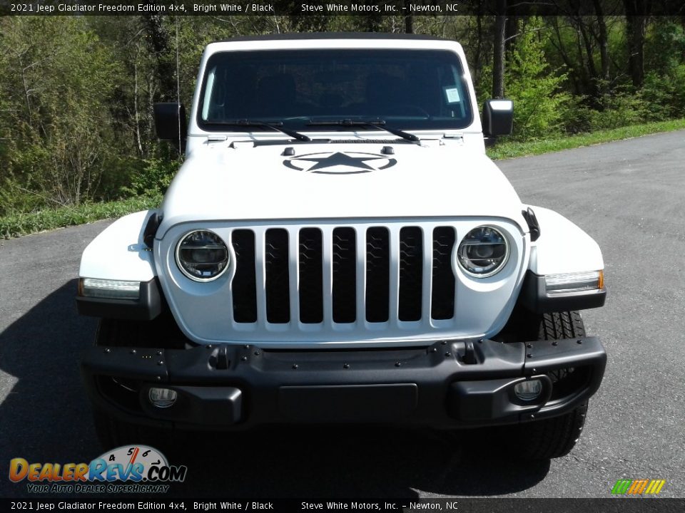 2021 Jeep Gladiator Freedom Edition 4x4 Bright White / Black Photo #4