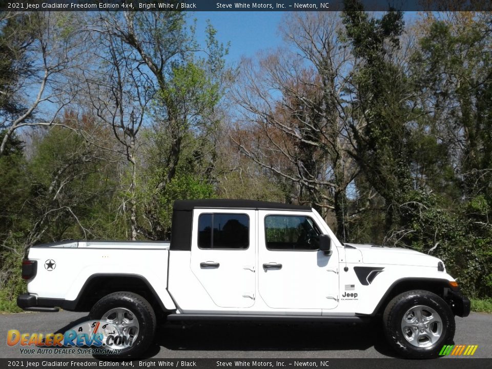 Bright White 2021 Jeep Gladiator Freedom Edition 4x4 Photo #6