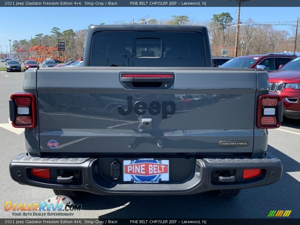 2021 Jeep Gladiator Freedom Edition 4x4 Sting-Gray / Black Photo #7