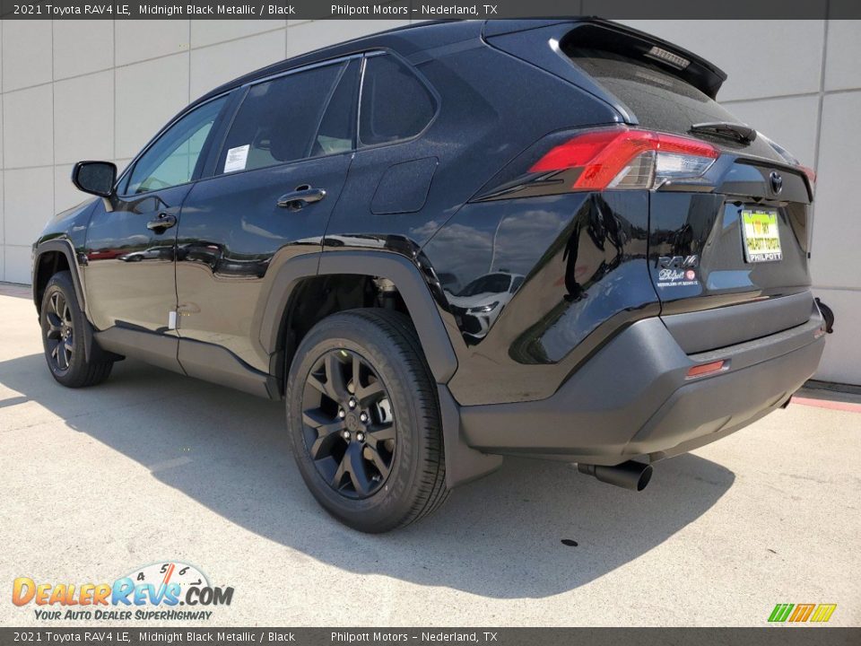 2021 Toyota RAV4 LE Midnight Black Metallic / Black Photo #11