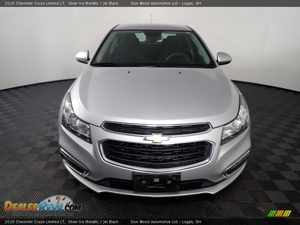 2016 Chevrolet Cruze Limited LT Silver Ice Metallic / Jet Black Photo #4