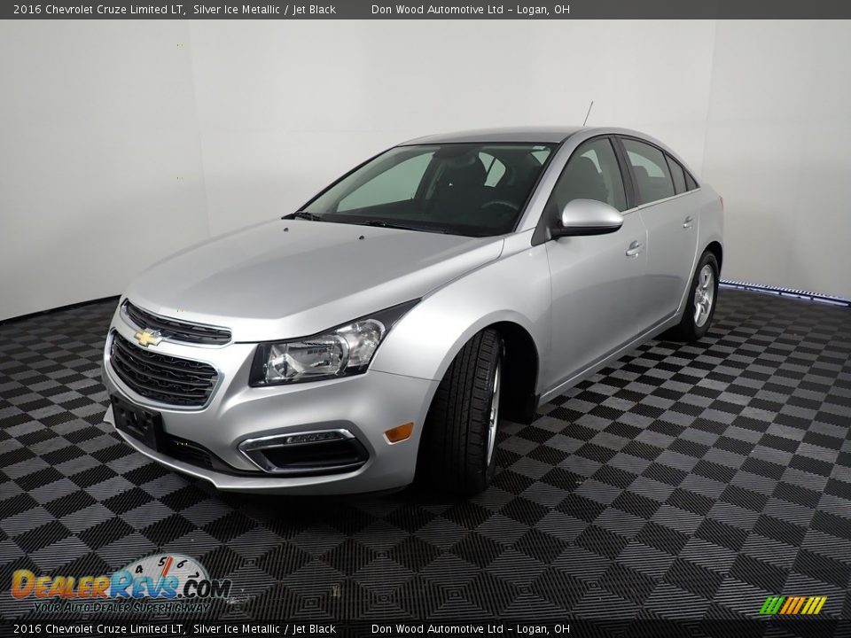 2016 Chevrolet Cruze Limited LT Silver Ice Metallic / Jet Black Photo #7