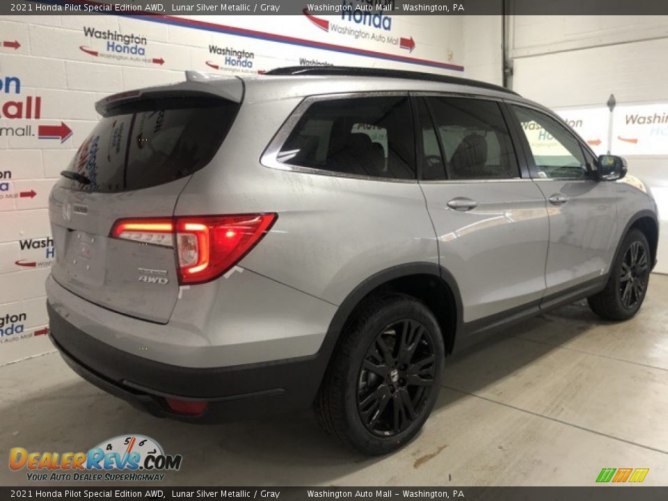 2021 Honda Pilot Special Edition AWD Lunar Silver Metallic / Gray Photo #3