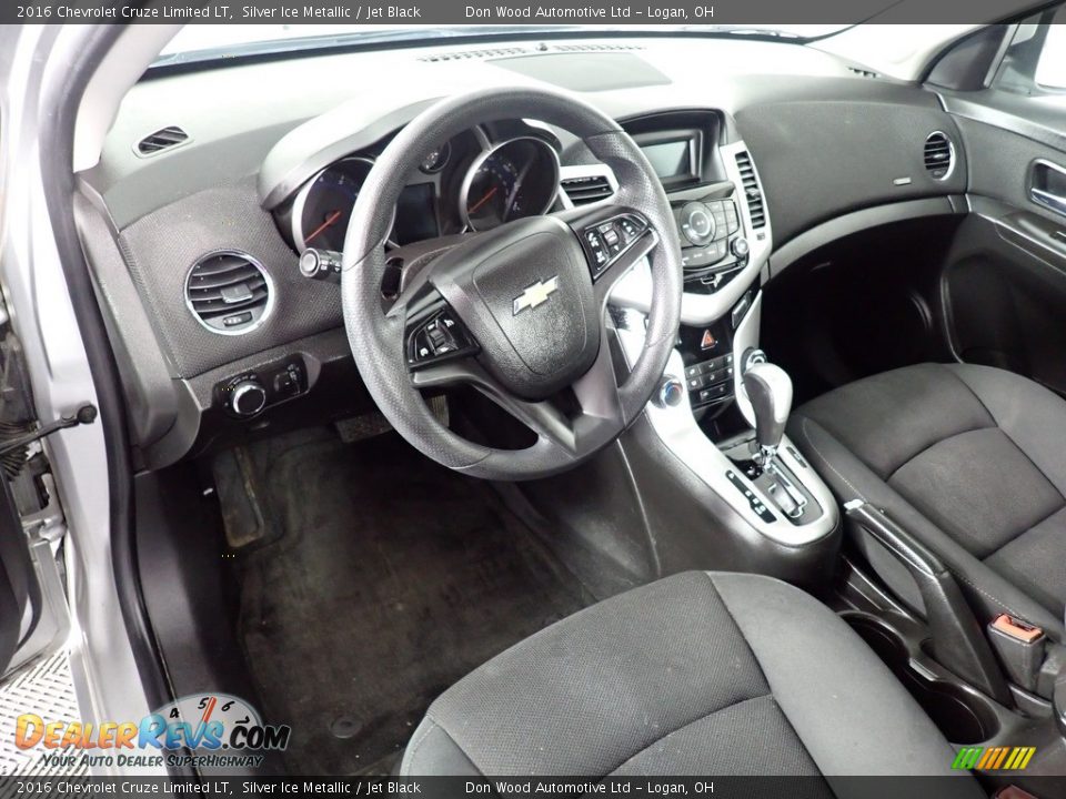 2016 Chevrolet Cruze Limited LT Silver Ice Metallic / Jet Black Photo #29