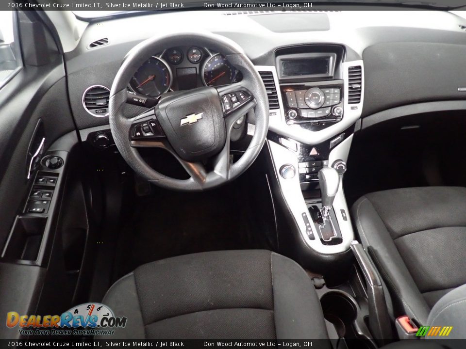 2016 Chevrolet Cruze Limited LT Silver Ice Metallic / Jet Black Photo #33