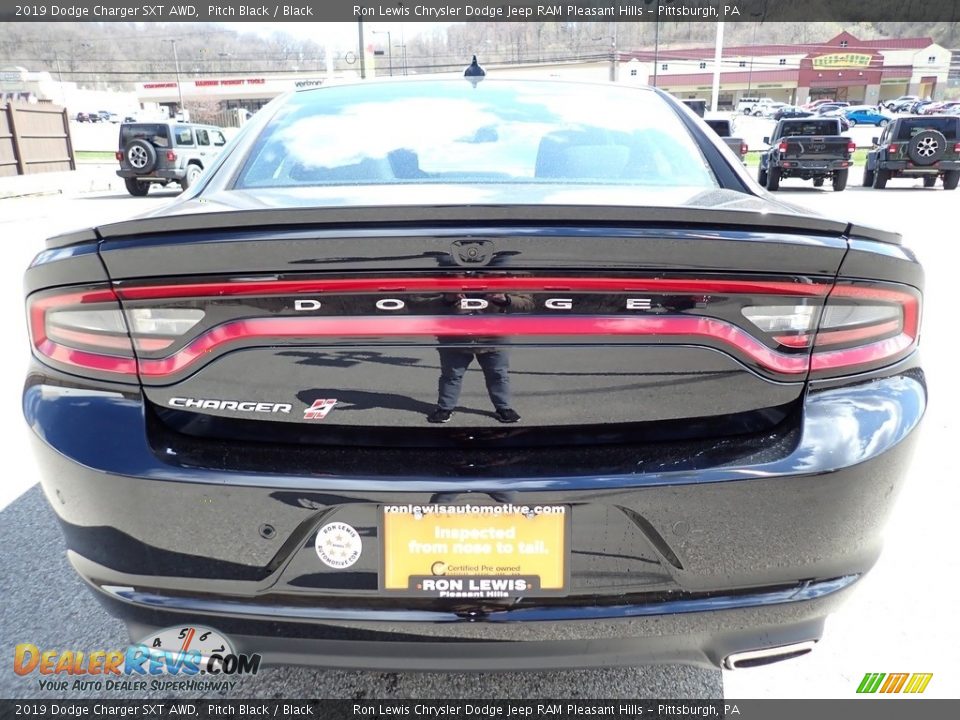 2019 Dodge Charger SXT AWD Pitch Black / Black Photo #4