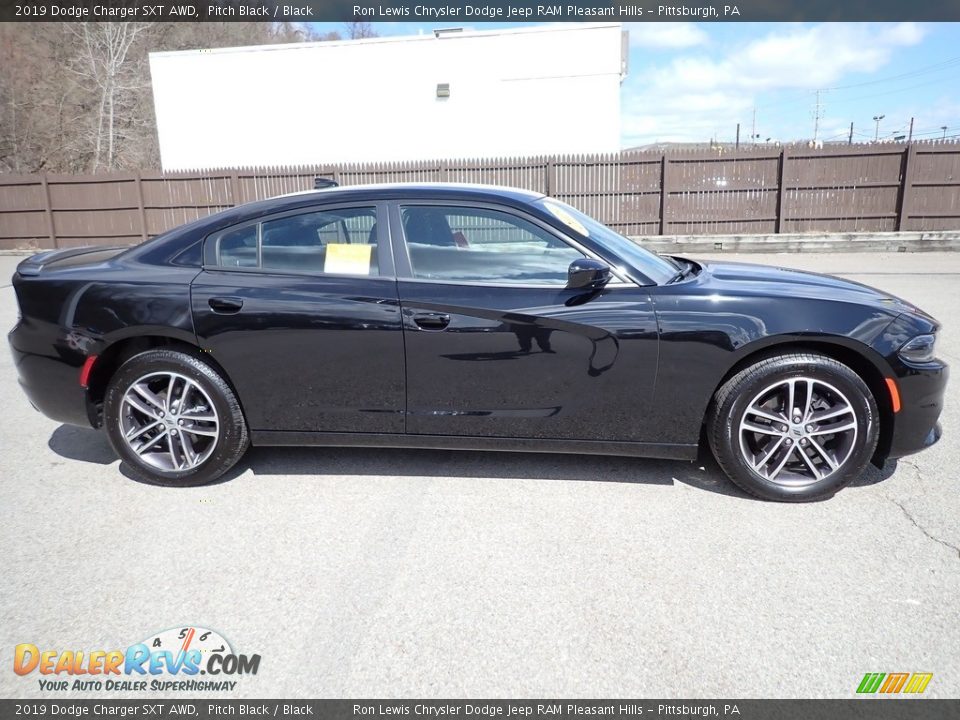 2019 Dodge Charger SXT AWD Pitch Black / Black Photo #7