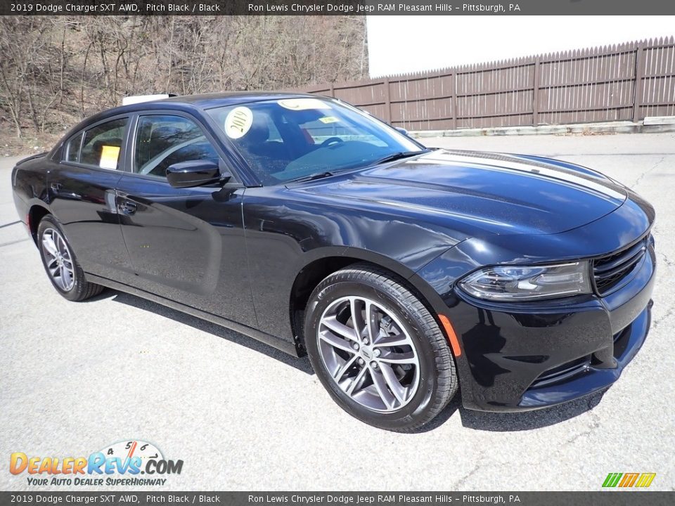 2019 Dodge Charger SXT AWD Pitch Black / Black Photo #8