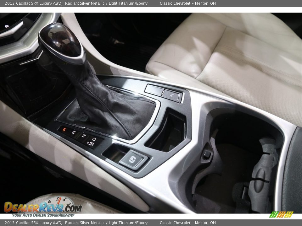 2013 Cadillac SRX Luxury AWD Radiant Silver Metallic / Light Titanium/Ebony Photo #17