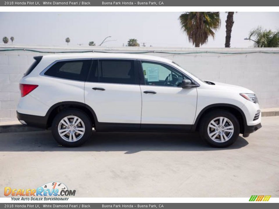 2018 Honda Pilot LX White Diamond Pearl / Black Photo #12